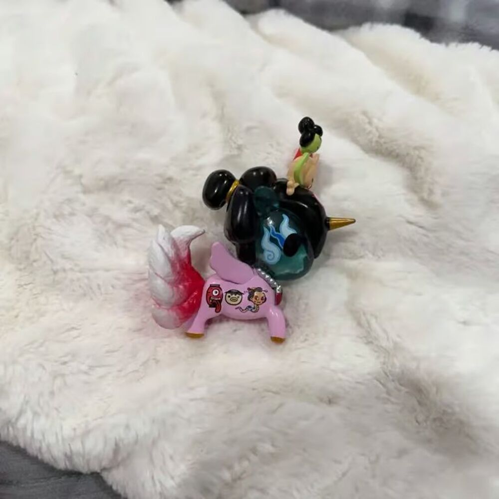 tokidoki unicorno after dark series 2 “yokka” vinyl figure
